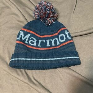 Marmot Retro Pom  Winter Hat / Beanie